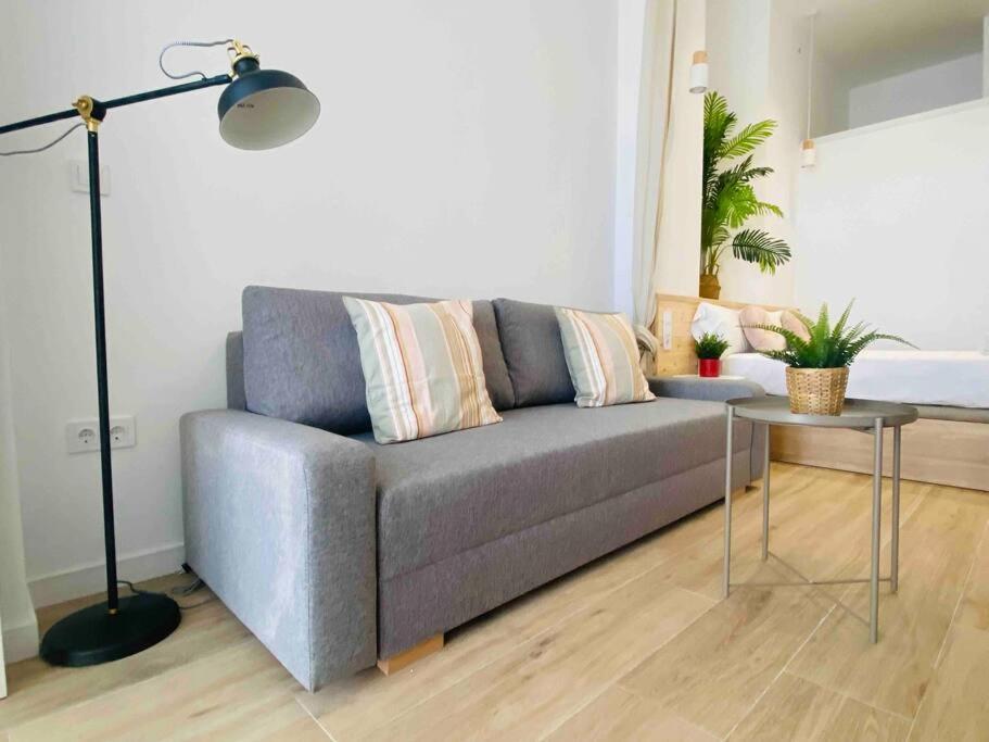 Nice & Cozy Flat Close The Beach Valencia Bagian luar foto
